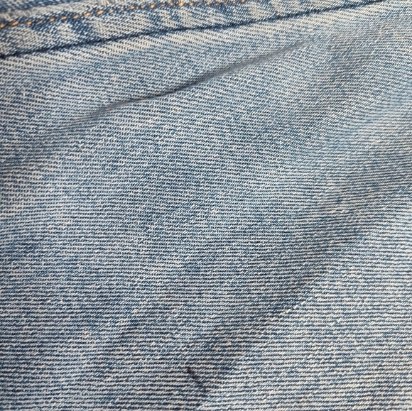 Abercrombie & Fitch The Mom High Rise Curve Love jeans, light wash, 16L/33 - Picture 9 of 9